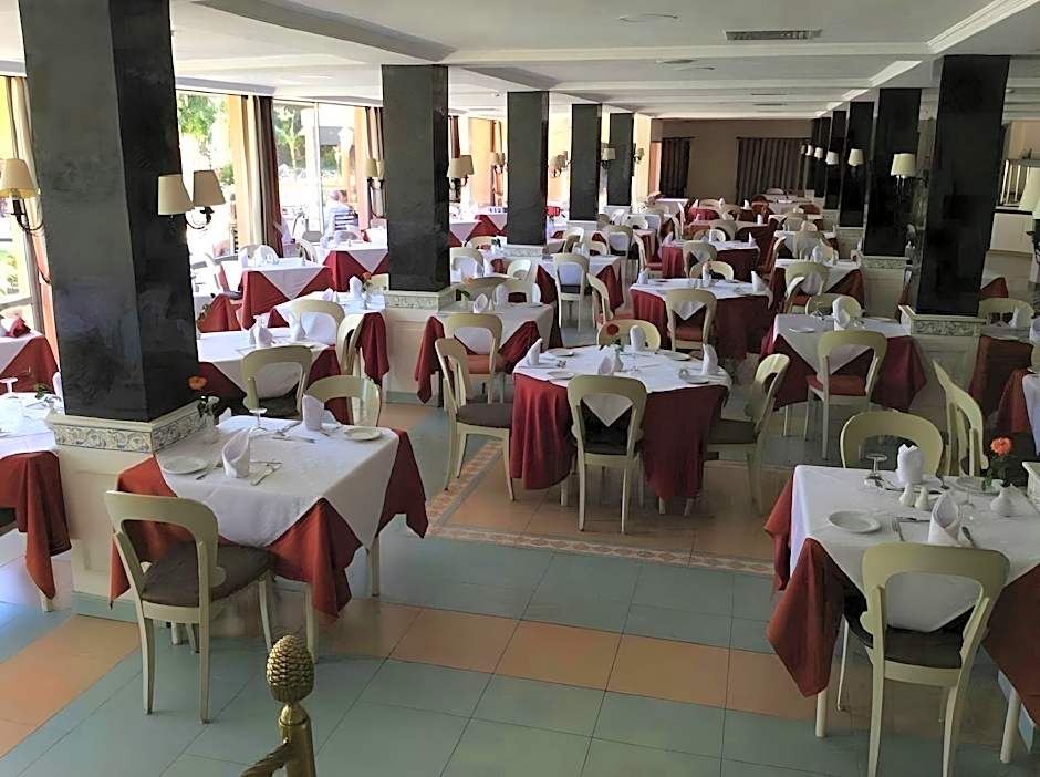 Chems Hotel