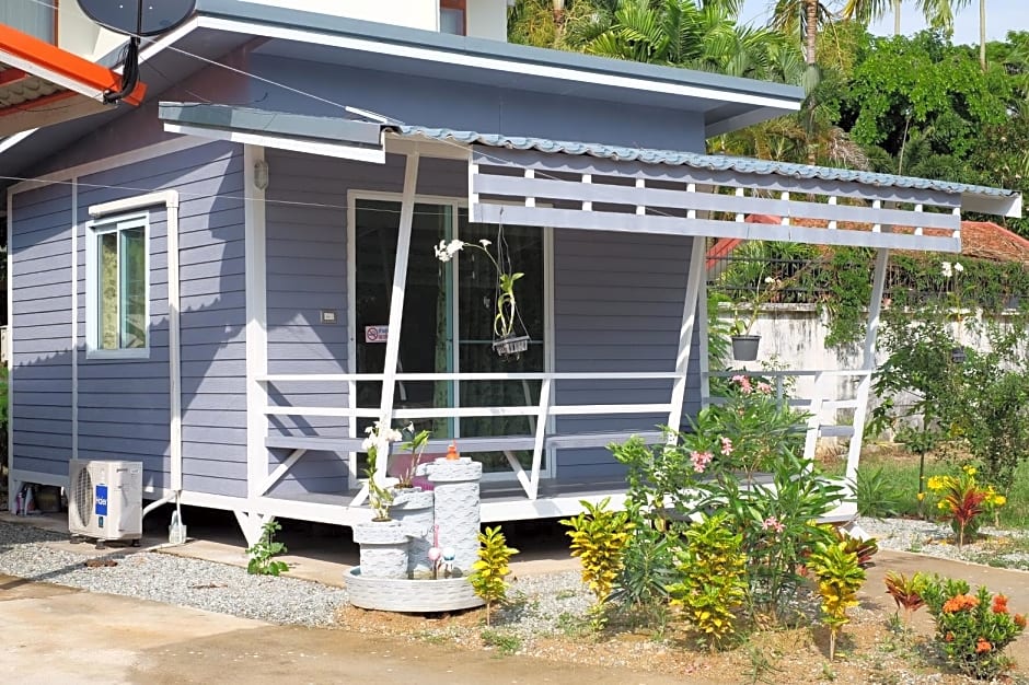 Baan Cha-lier Sook Bangsaray