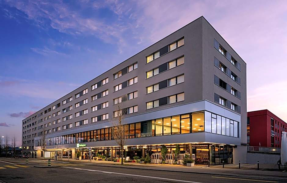 Holiday Inn Zurich Messe By IHG