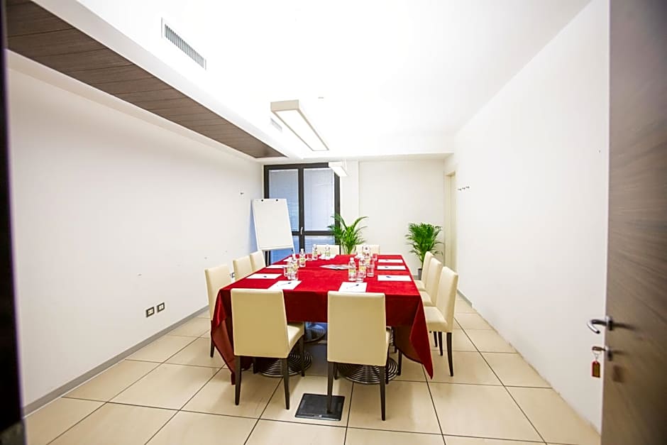 Matrix Hotel & Residence