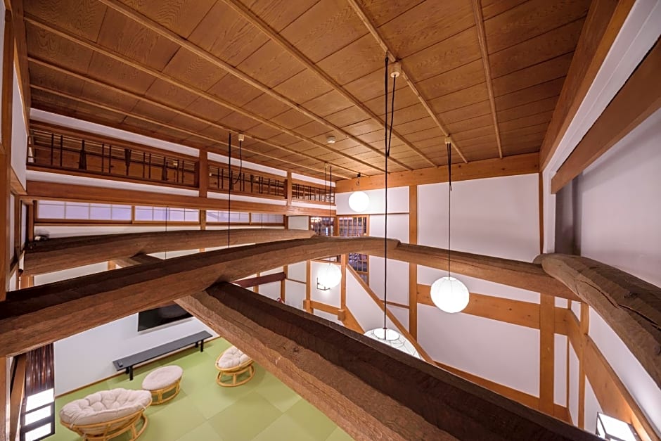 Yufuin Ryokan Okaeri