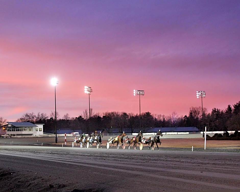 Saratoga Casino Hotel