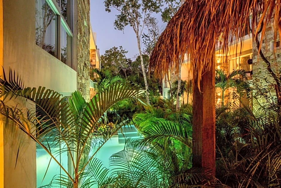 Alma De Flores Private Pools Suites