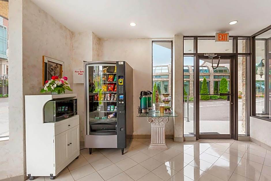 Quality Hotel Fallsview Cascade