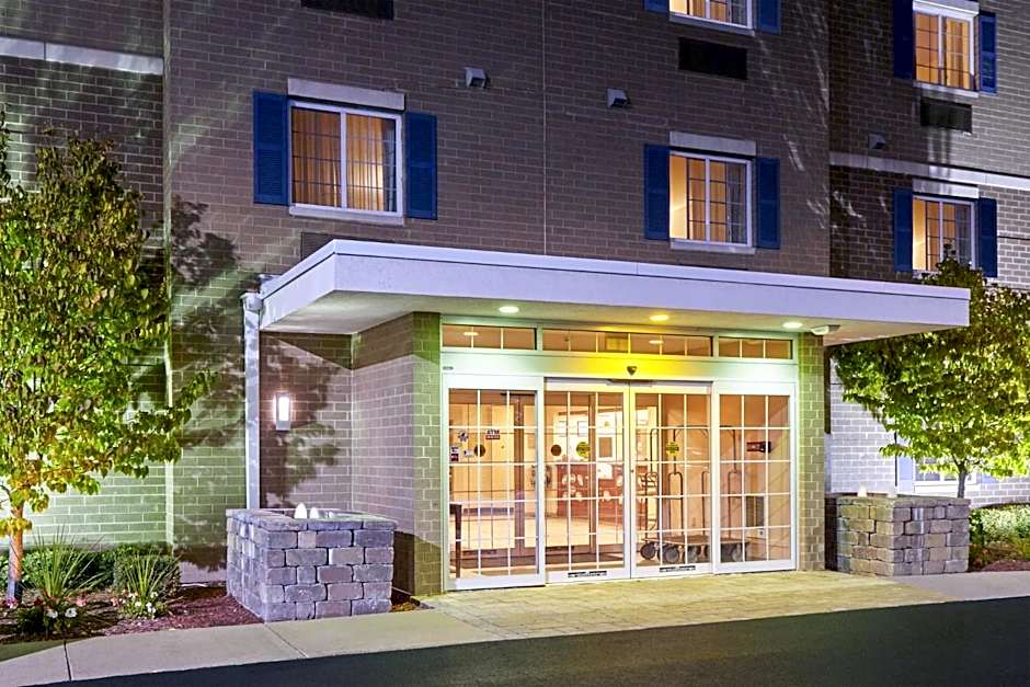 Candlewood Suites Milwaukee Airport - Oak Creek By IHG