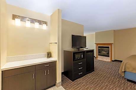 Studio King Suite -  Non-Smoking