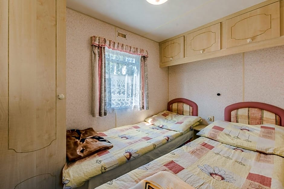 Domki Letniskowe BURSZTYNEK