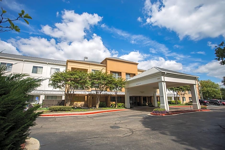 Courtyard Memphis East/Bill Morris Parkway