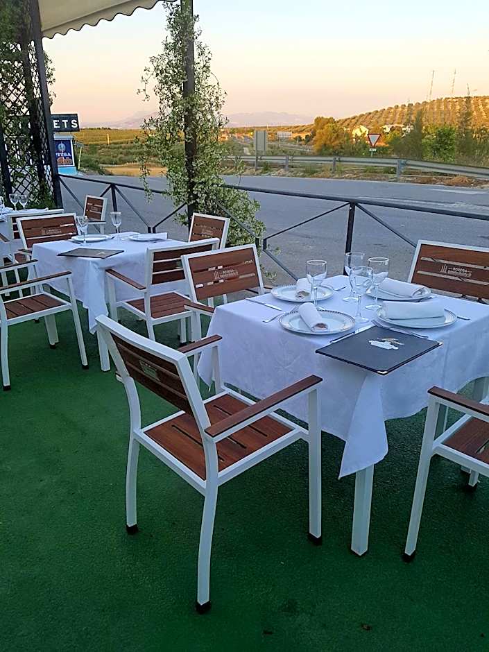 Albenzaire Hotel Asador