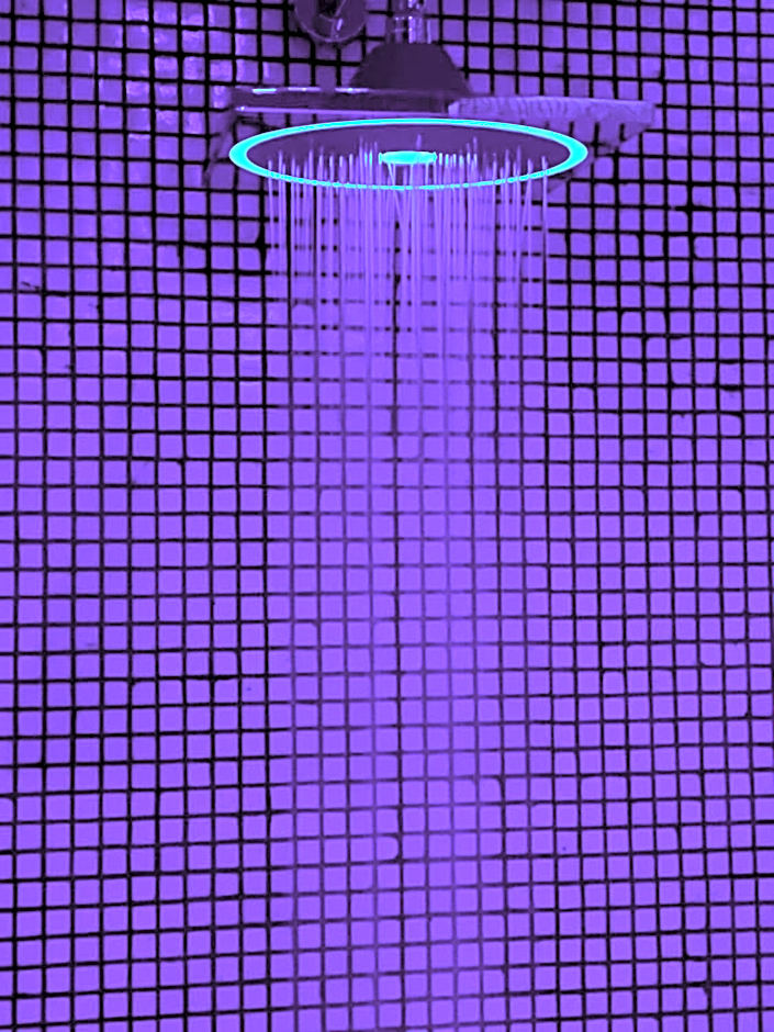 Zeta Rooms