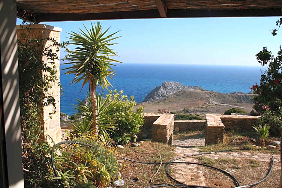 Kavos Melissa Studios