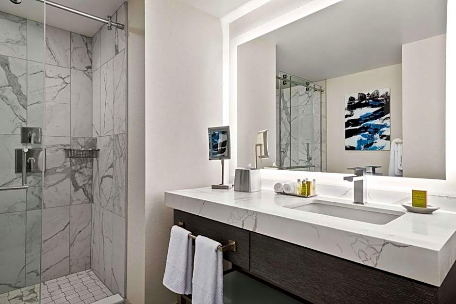 Hilton Grand Vacations Club Chicago Magnificent Mile