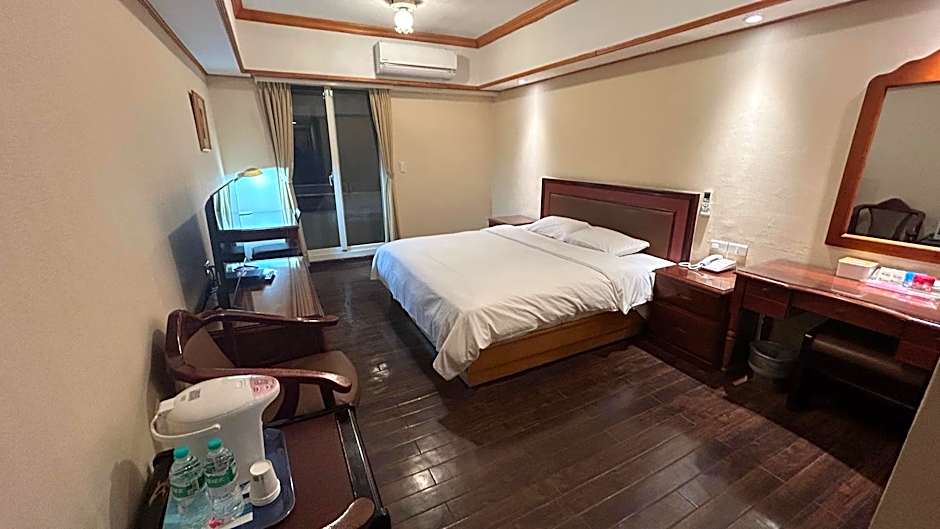 Sin Fu Business Hotel