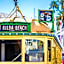 Crest on Barkly Hotel