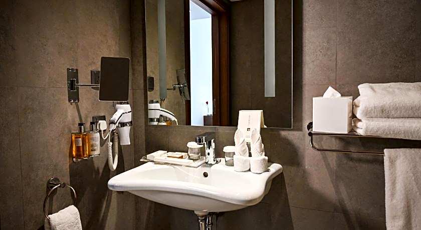 Comfort Hotel Riyadh Olaya