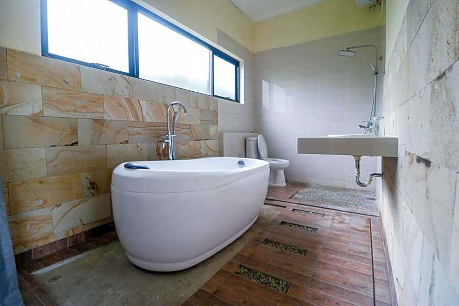 RedDoorz Plus near Kualanamu Airport Medan