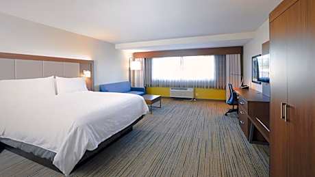 King Suite with Sofa Bed