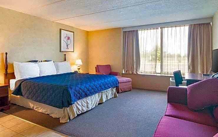 Rodeway Inn