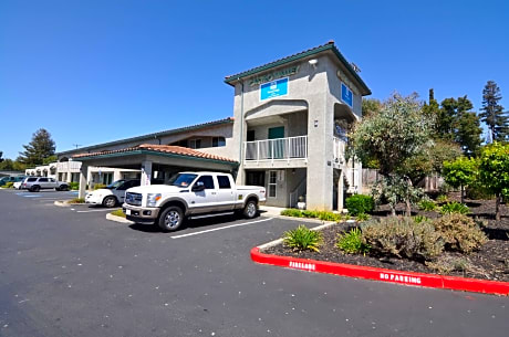 SureStay Hotel by Best Western Castro Valley