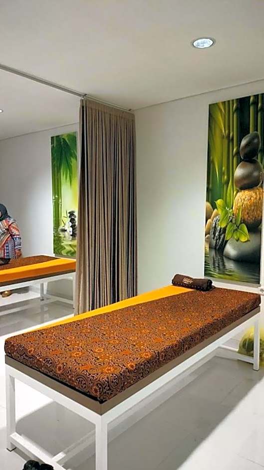 Cozzy Stay Hotel Semarang by Sinergi