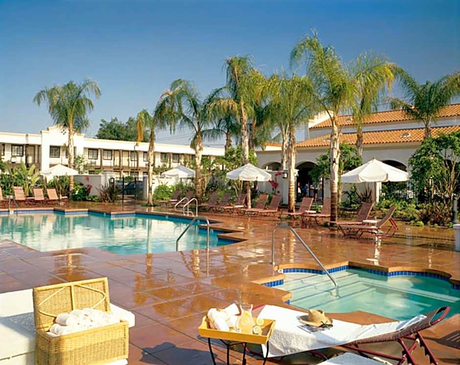 Anabella Hotel