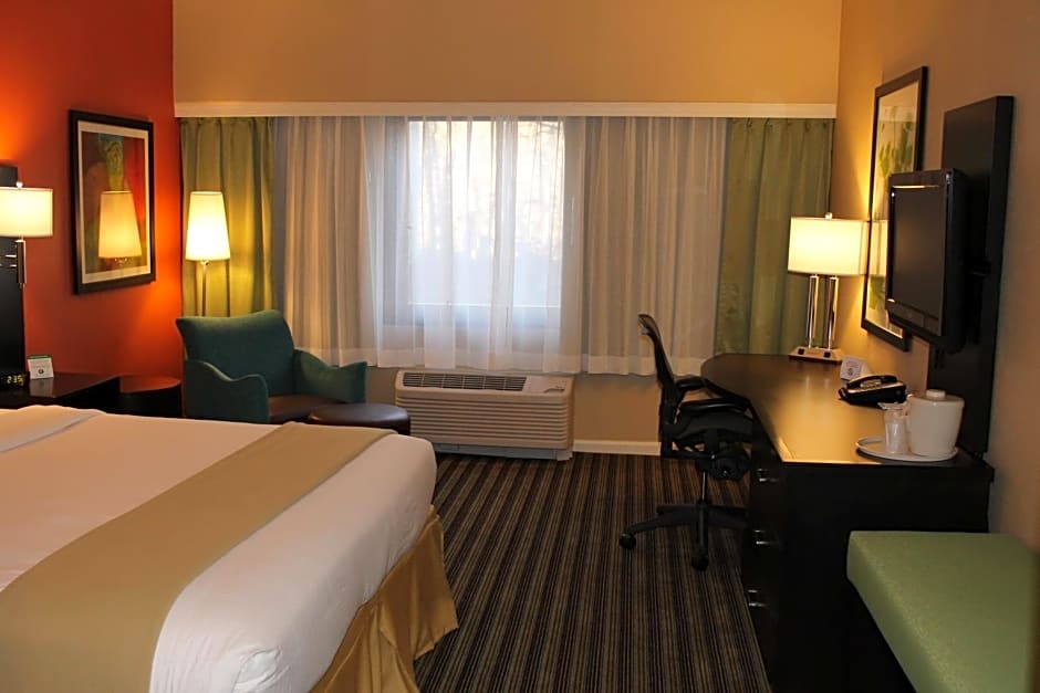 Holiday Inn Express Princeton Southeast