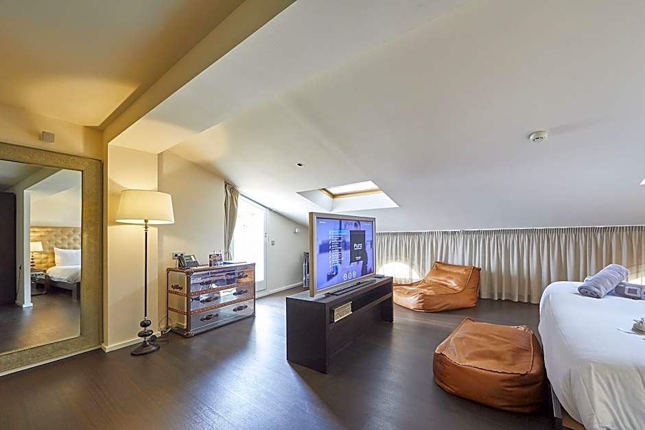 Puro Hotel Oasis Urbano