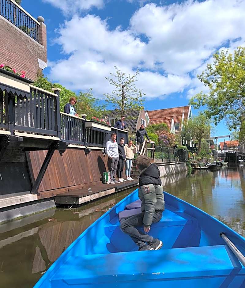 Oude Postkantoor de Rijp