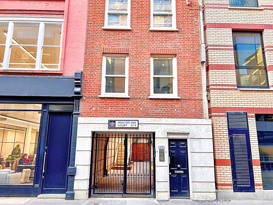 Deluxe Entire Apartment Between Covent Garden and St Pauls Cathedral