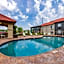 La Quinta Inn & Suites by Wyndham Kansas City Lenexa
