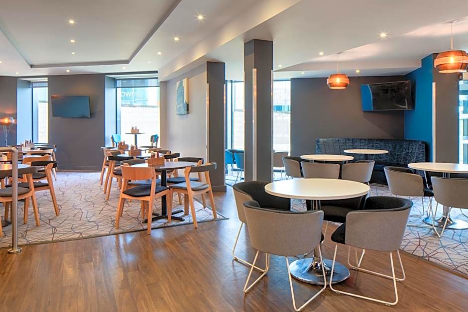 Holiday Inn Express Birmingham-Snow Hill By IHG
