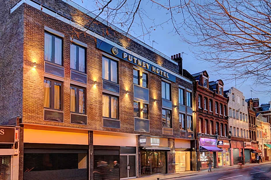 Putney Hotel
