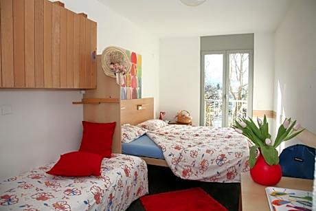 Economy Quadruple Room with Shared Bathroom