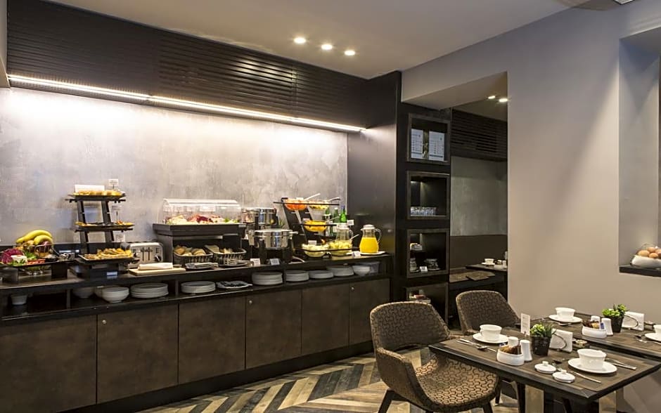 Rome Style Hotel