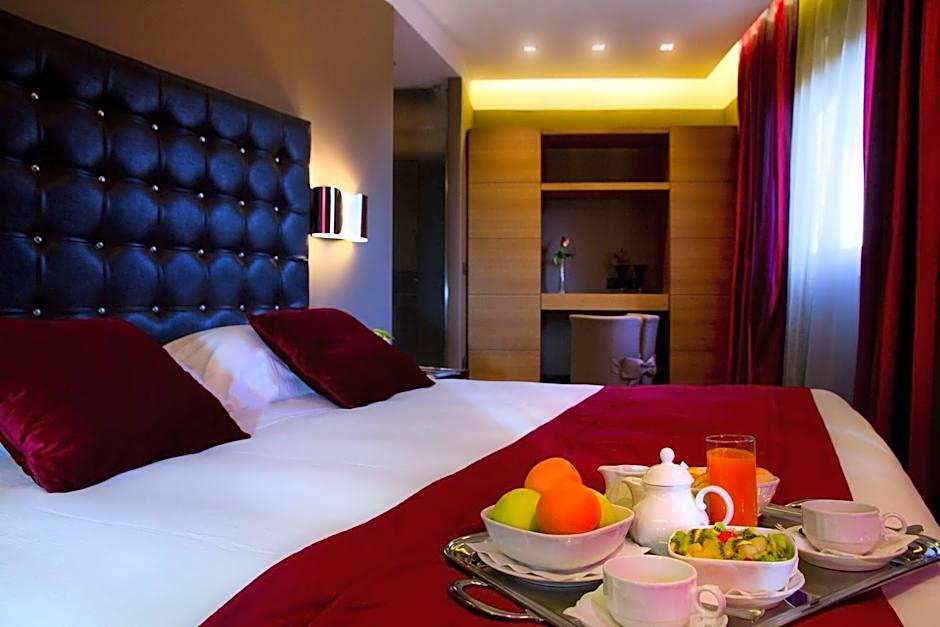 Marcella Royal Hotel