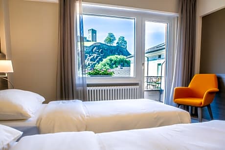 Comfort Double or Twin Room with Balcony and Castle View