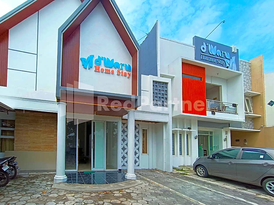 D'Waru Homestay Syariah near Jl Slamet Riyadi Mitra RedDoorz
