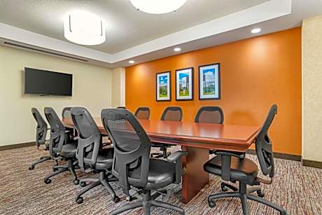 Deluxe King Room - Accessible, Tub