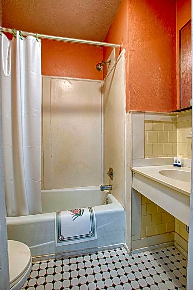 Economy Motel Inn and Suites Somers Point