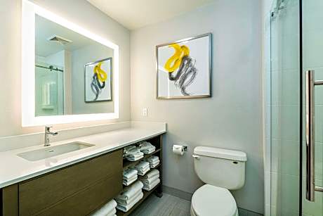 1 King Bed 1 Queen Bed Suite Nonsmoking Upgrade