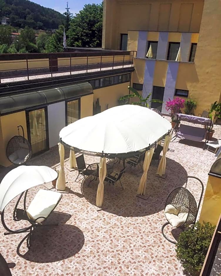 Hotel Ebe