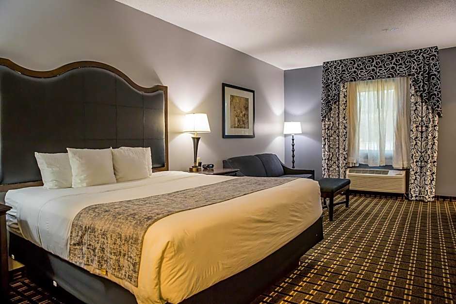 Evangeline Downs Hotel, an Ascend Collection Hotel