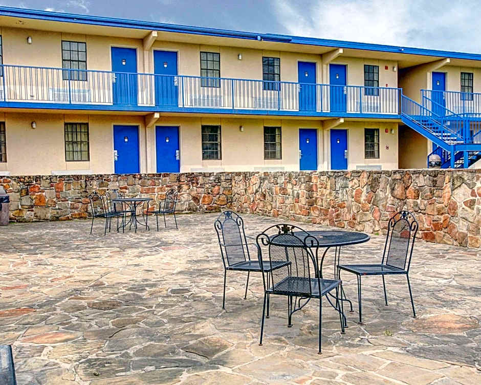 Rodeway Inn New Braunfels - San Antonio Area