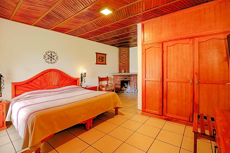 Hotel Pie de la Sierra