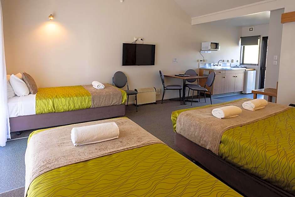 Alpine Glacier Motel