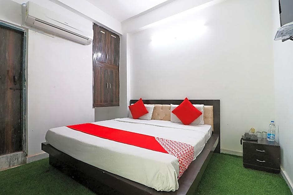 City Residency by OYO Rooms – Noida, DC