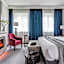 Hotel Teatro Boutique Old Town - Destigo Hotels
