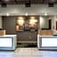 Holiday Inn Express Hotel & Suites Sedalia