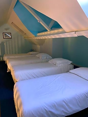 Apartment (6 People) with Garden View