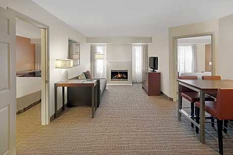 Two-Bedroom Suite